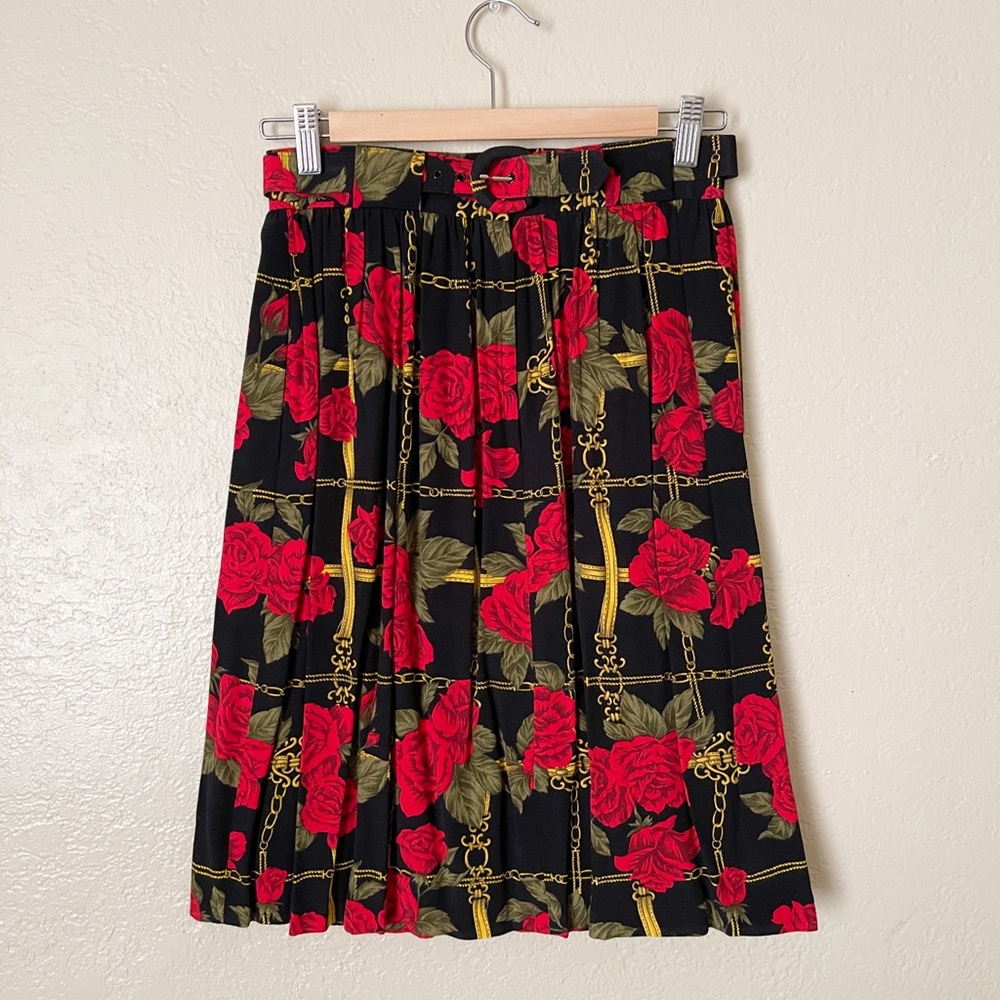 Vintage Evan-Picone Skirt Women size 4 Black Red Rose High Waist Pencil Skirt